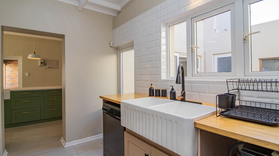 3 Bedroom Property for Sale in Westcliff Western Cape